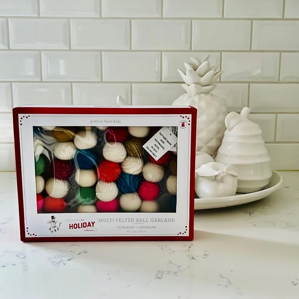 Pottery Barn Kids Multi Felted Ball Garland - Picture 3 of 13